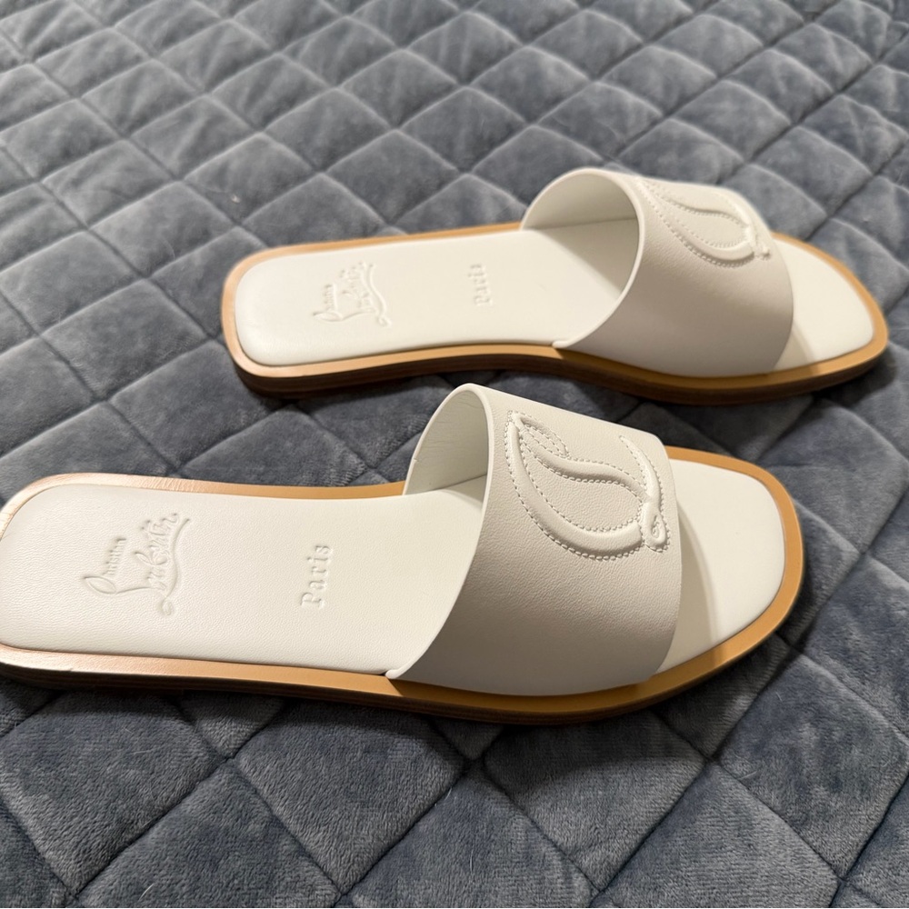 Christian Louboutin White Leather Mule / Slide Sandals - Picture 5 of 7